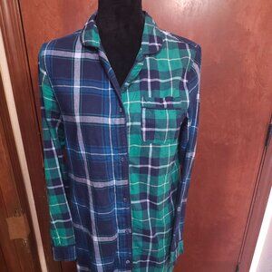 Stars Above Green Perfectly Cozy Flannel Shirt Size Small